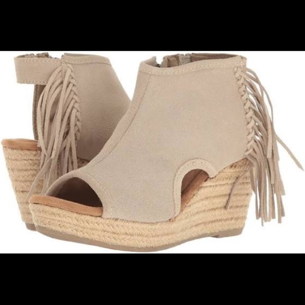 MINNETONKA Blair Wedge Sandal sz 9 NEW